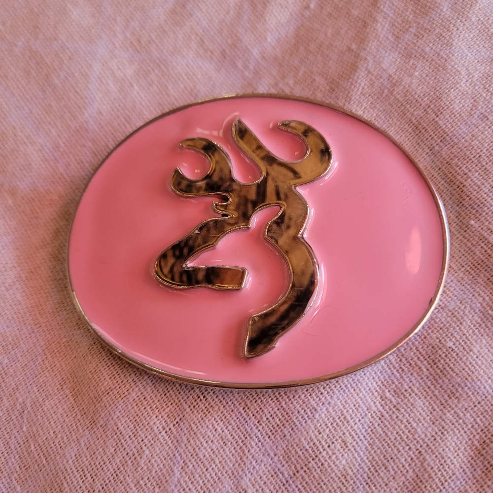 Browning pink and camo belt buckle